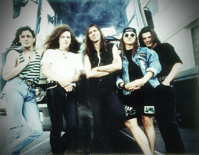 AXXIS